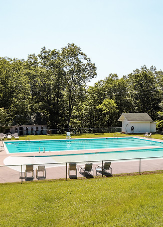 4b. Pool.jpg