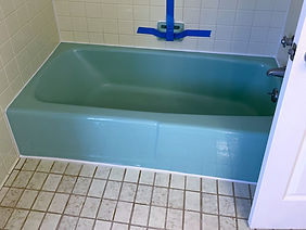 tub and tile repair 1 - after (3)_edited