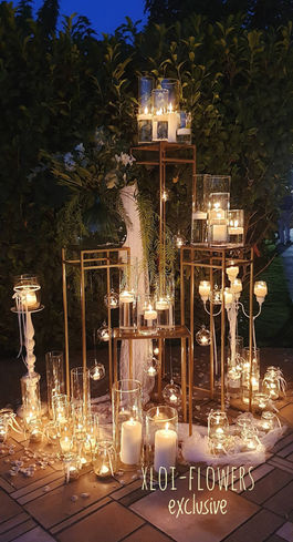 photobooth lights and glasses