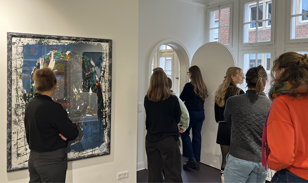 Studierende des Instituts für Kunst und Kunstpädagogik der Universität Osnabrück besuchen die Sammlung Deilmann bei ihrer Exkursion nach Münster.