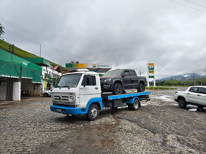 transporte_veiculos_utilitarios_fm_guincho_br101.jpg