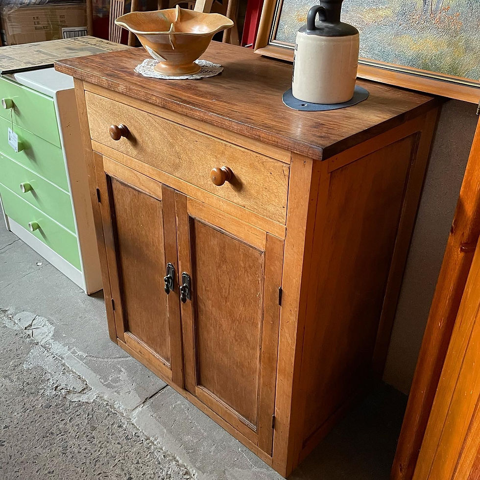 Thumbnail: Antique Victorian Side Cabinet 