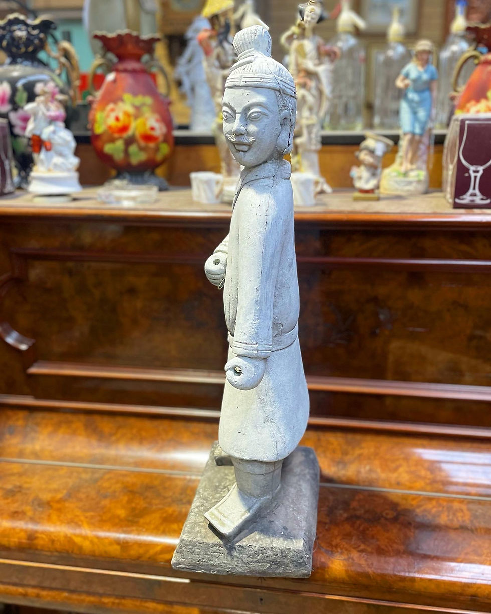 Thumbnail: Outstanding Large Chinese Terracotta Warrior Statue 