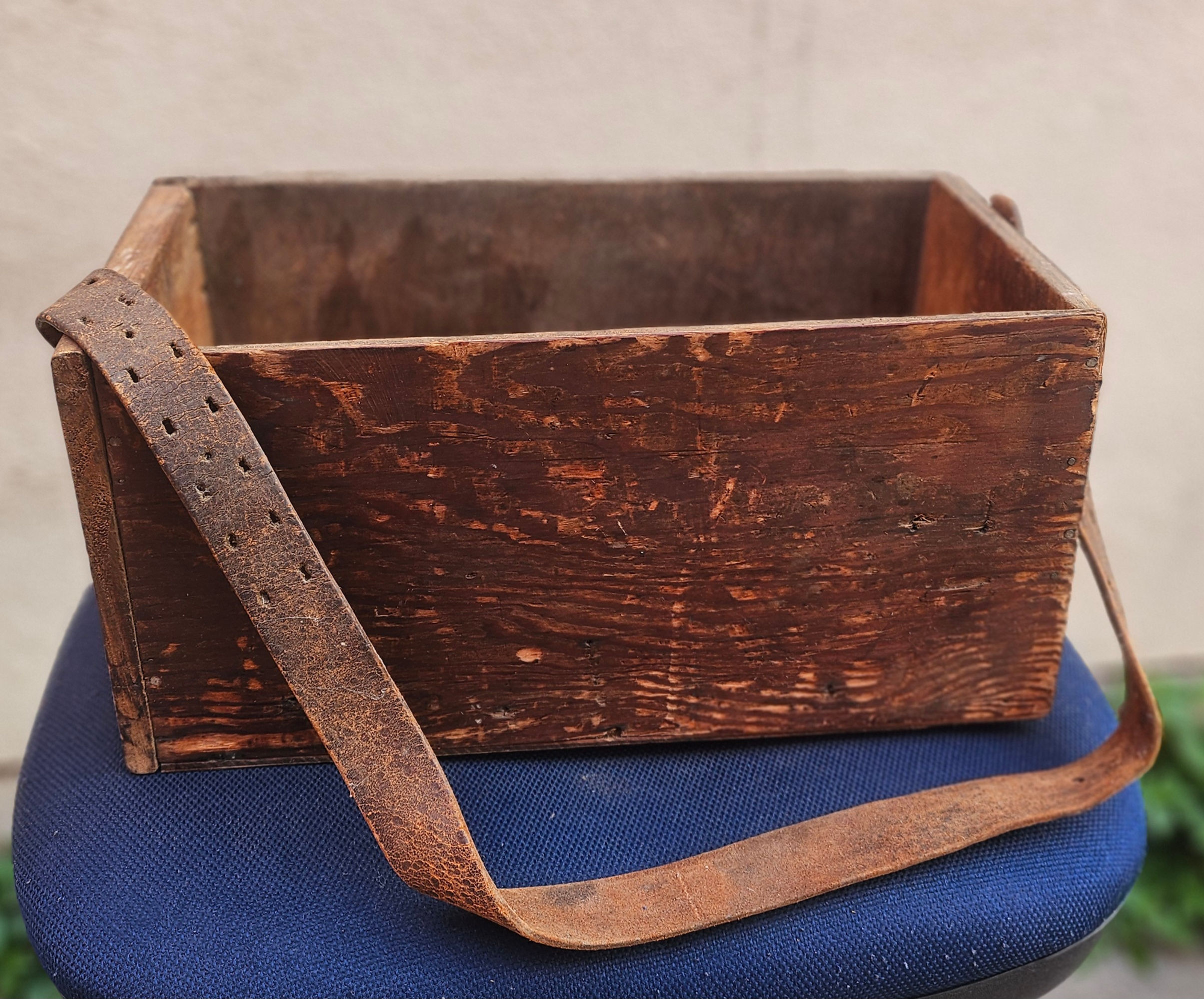 Box: Vintage Wooden Packing Box / Tool Caddy With Leather Strap