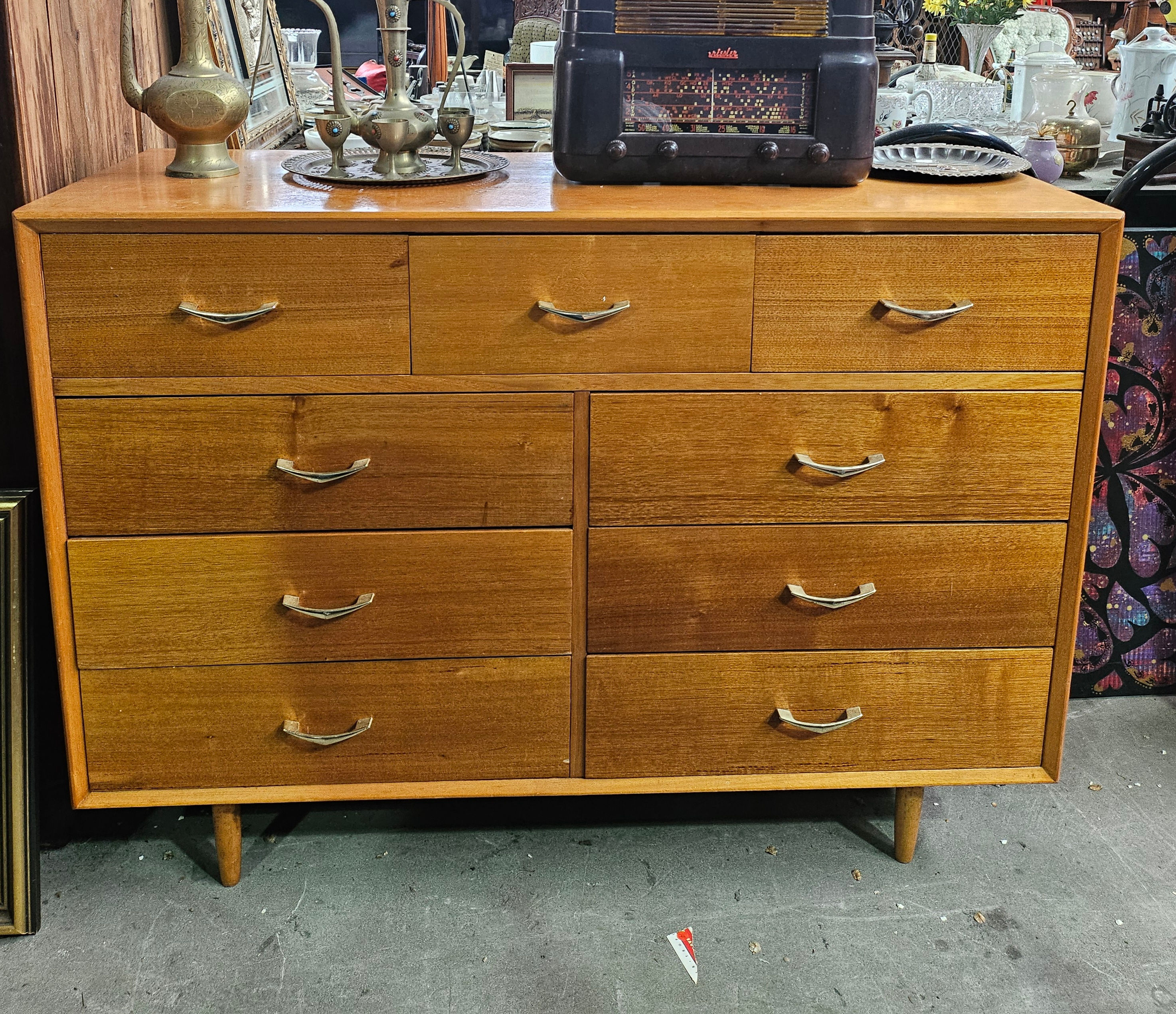 9 Draw Retro Chest Of Drawers