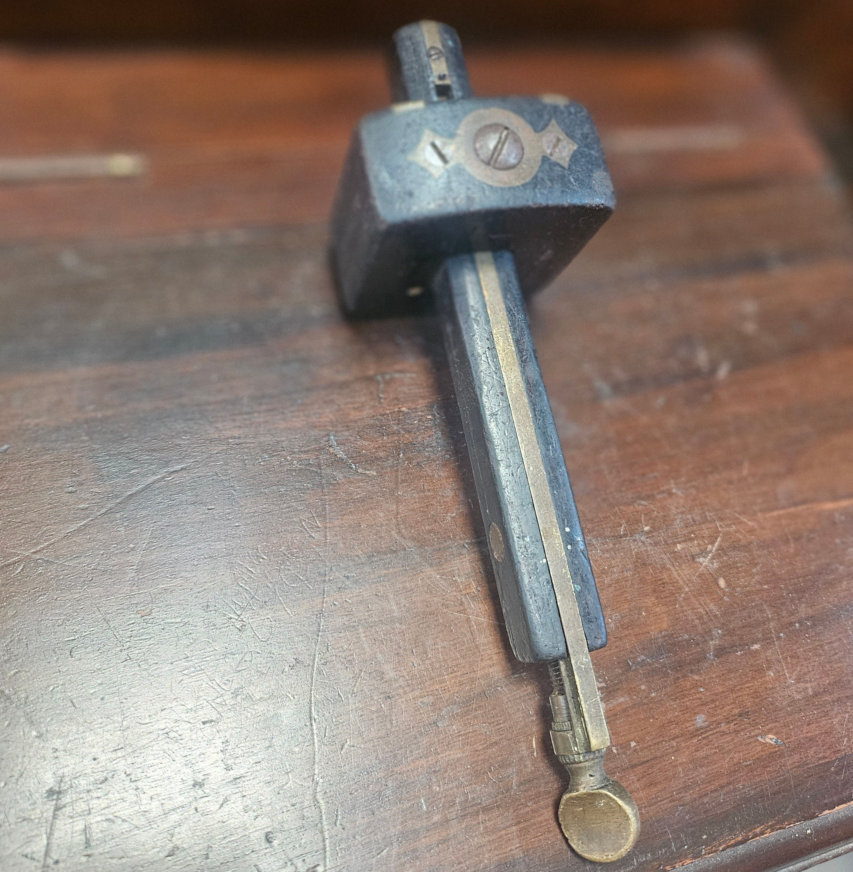 Mortise Gauge: Vintage Rosewood And Brass Mortise Gauge
