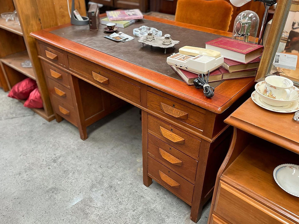 Thumbnail: Stunning Antique 3-Piece Oak Office Desk with Leather Top 
