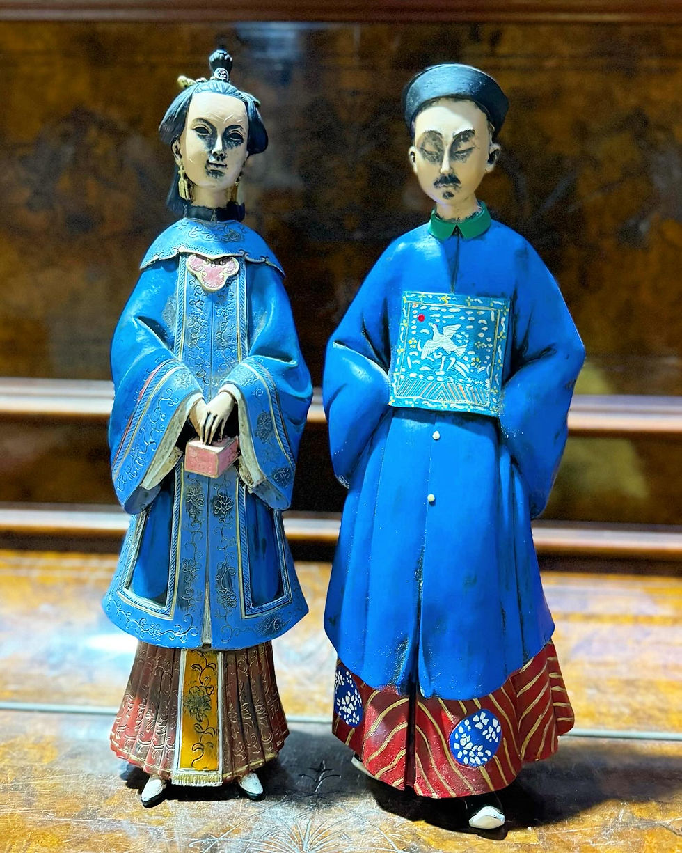 Thumbnail: Vintage Pair of Chinese Polychrome Painted Quing Dynasty Figurines/Statues 