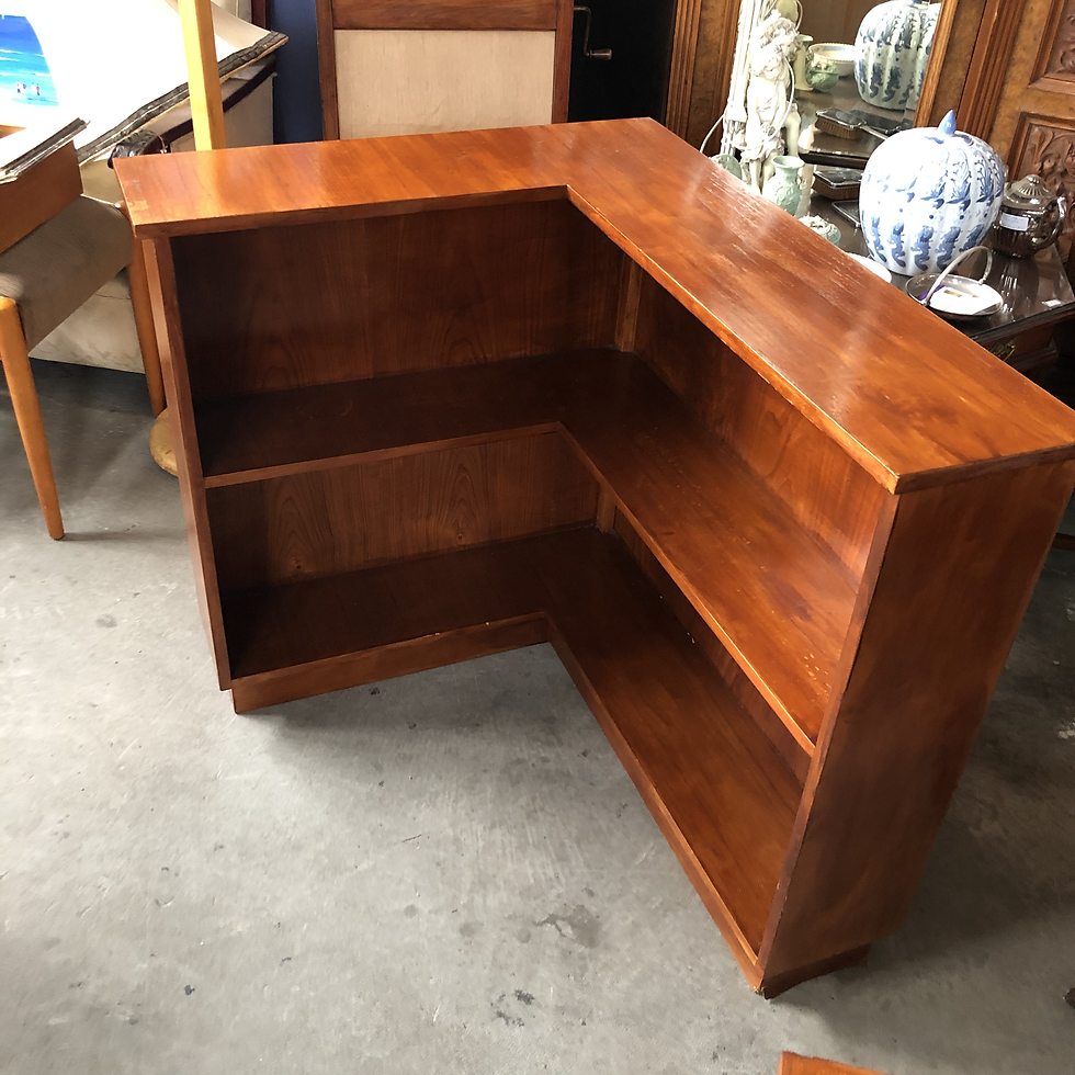 Thumbnail: Spectacular Vintage Corner Bookshelf