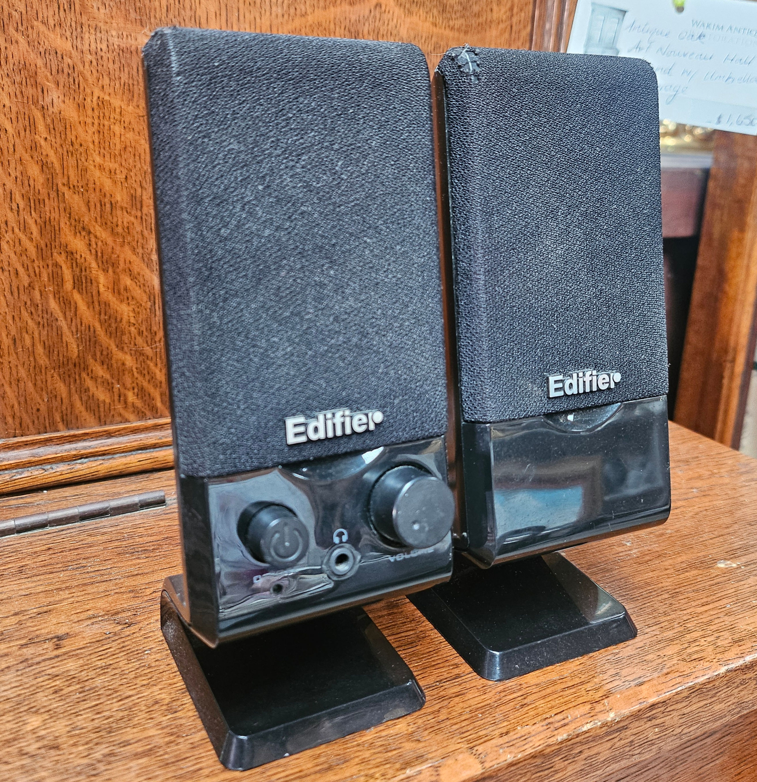 Speakers: Edifier 2.0 USB Powered Black Compact Multimedia Speakers