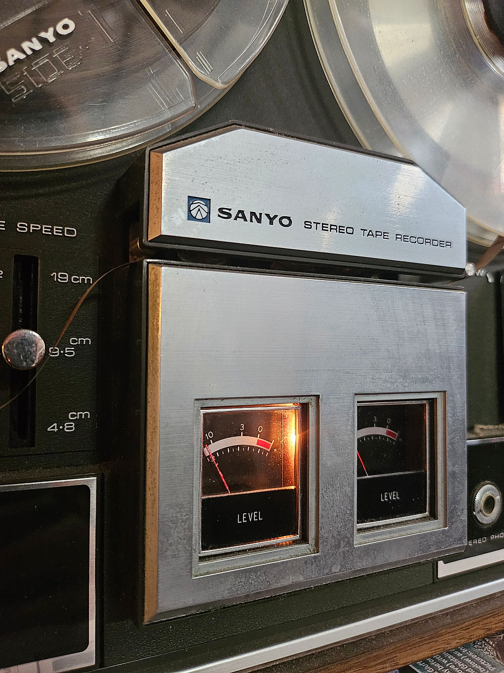 Thumbnail: Tape Recorder: Sanyo MR-949 Reel to Reel Tape Player/Recorder Solid Stereo
