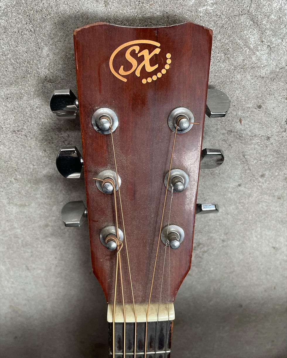 Thumbnail: Traditional Acoustic Guitar manufactured by Essex Custom Guitars 