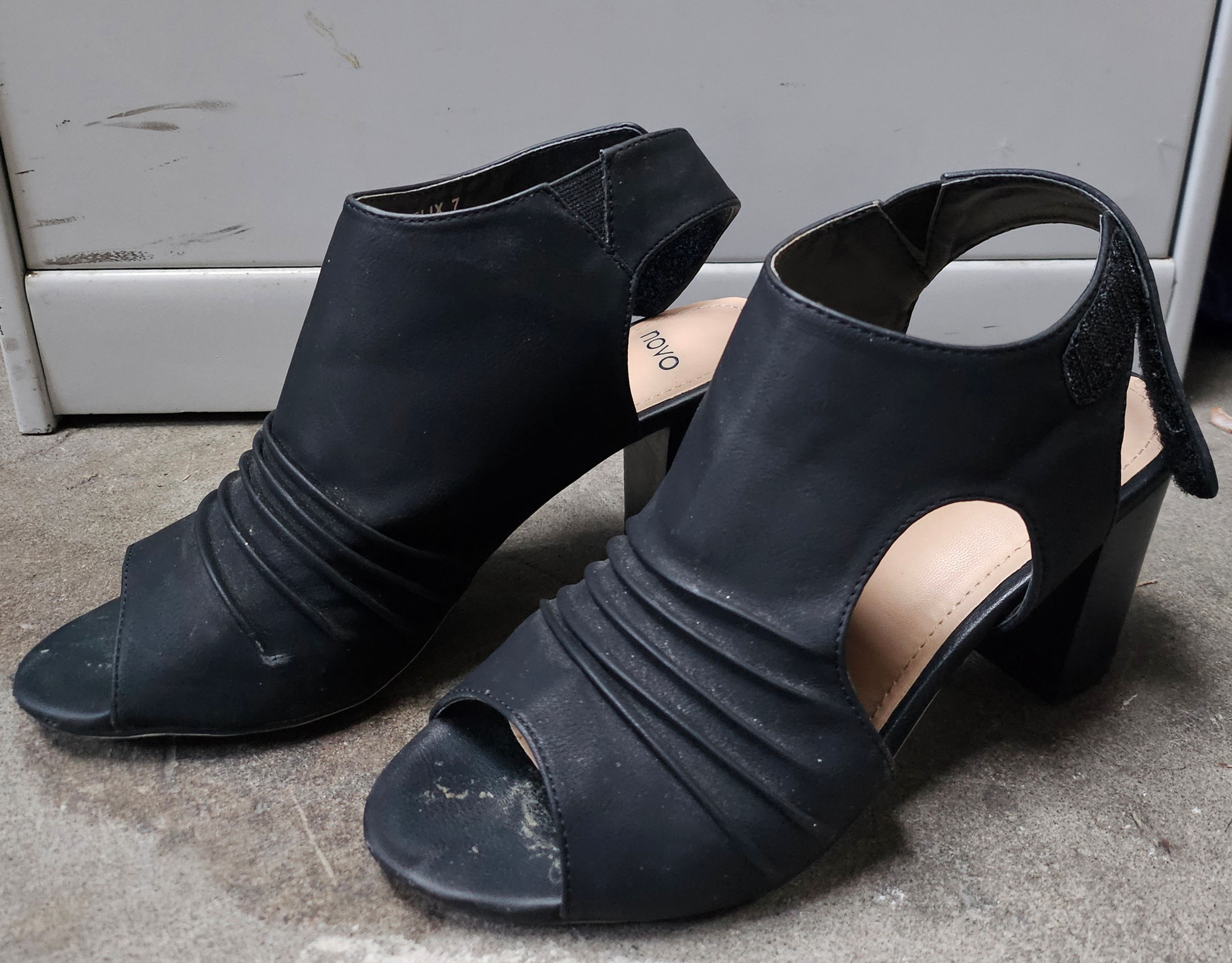 Shoes: Black Suede Cut-Out Peep Toe Heeled Booties By Novo Sz 7