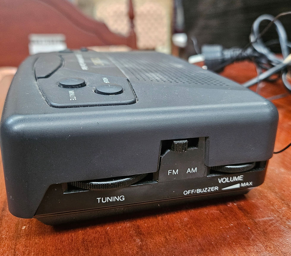 Thumbnail: Alarm Clock Radio: Vintage TEAC Digital AM/FM Alarm Clock Radio