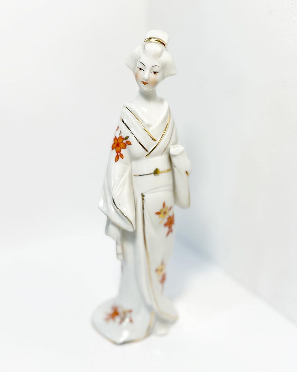 Thumbnail: Collectible Vintage Hand-Painted Porcelain Geisha Figurine by ‘Hall’ (Japan)