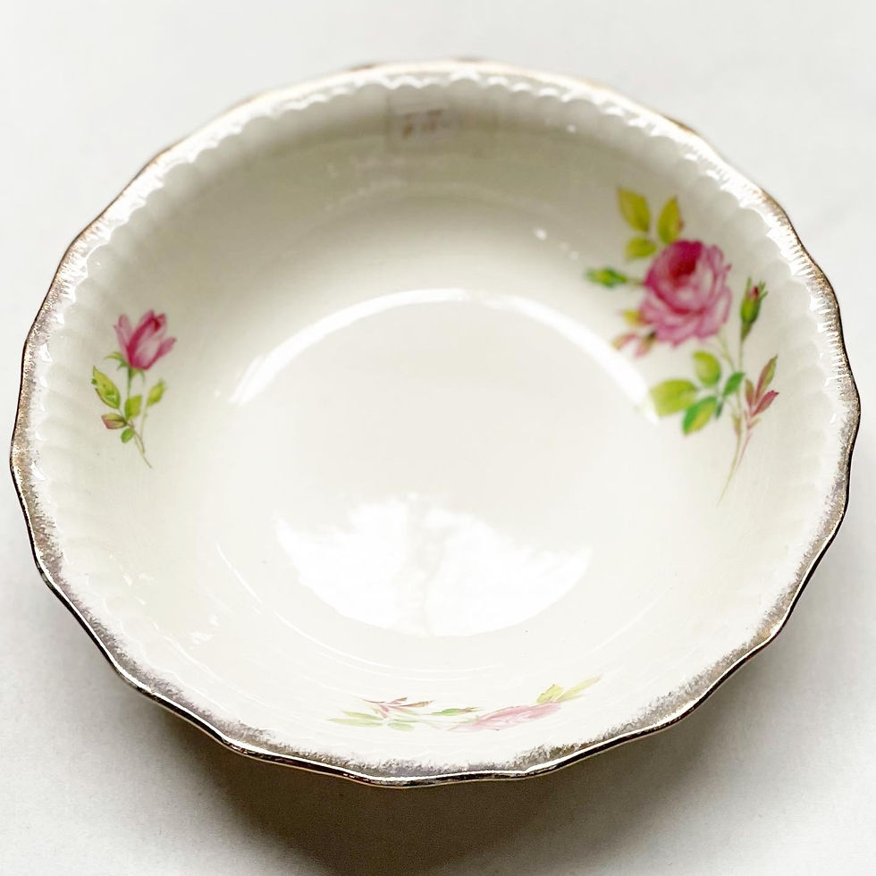 Thumbnail: Authentic Floral Vintage Swinnertons ‘Luxor Ivory’ Bowl from C.1940s (England)