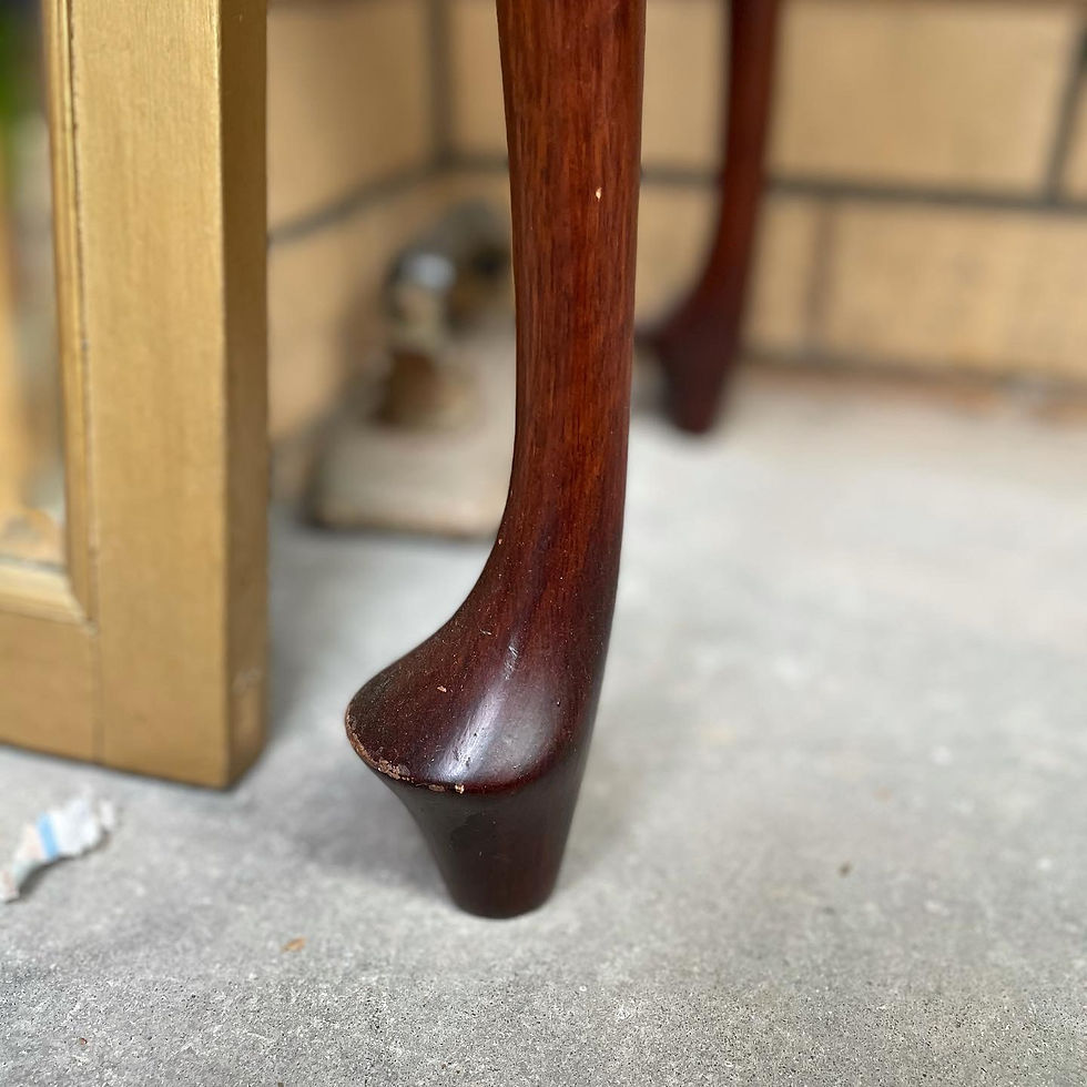 Thumbnail: Beautiful Antique Victorian Hall Table