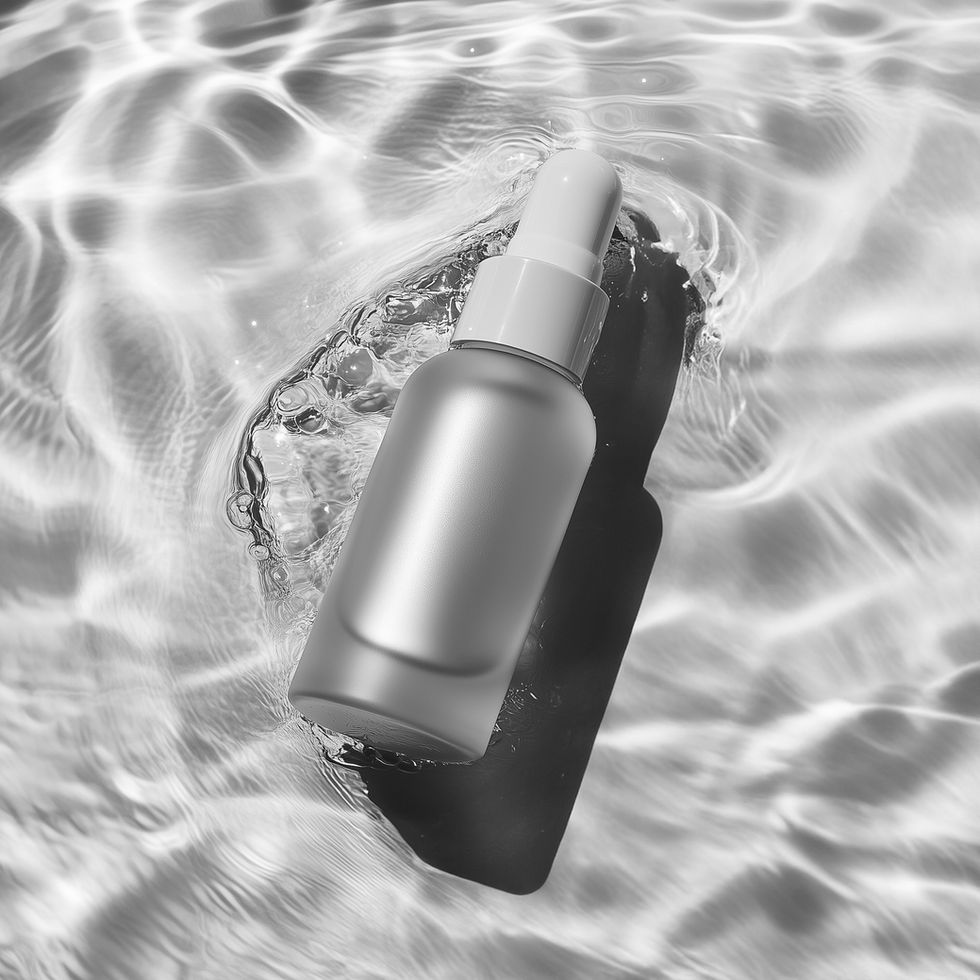 Serum Bottle Reflection_edited.jpg