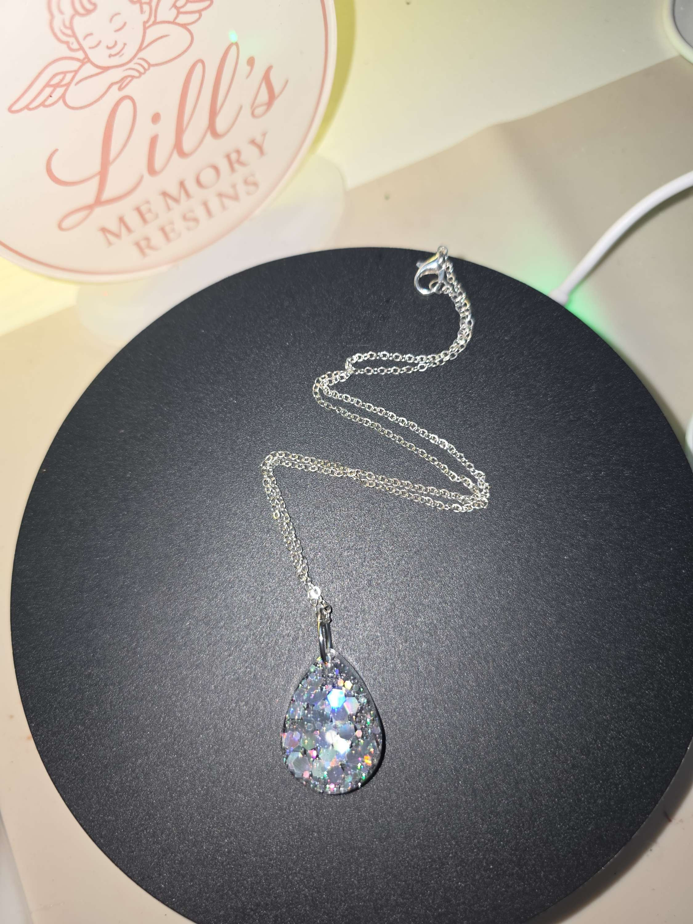 ✨️Celestial Teardrop✨️