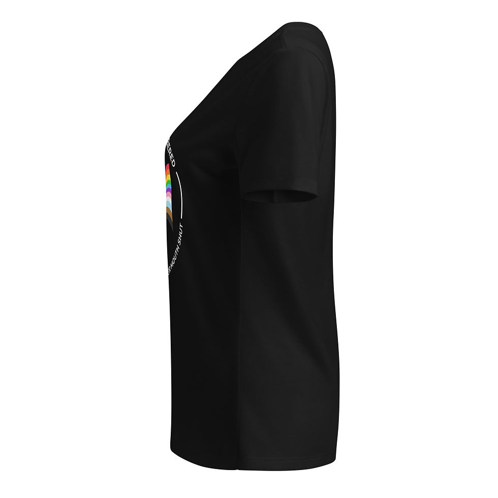 Thumbnail: May Women’s relaxed v-neck tee