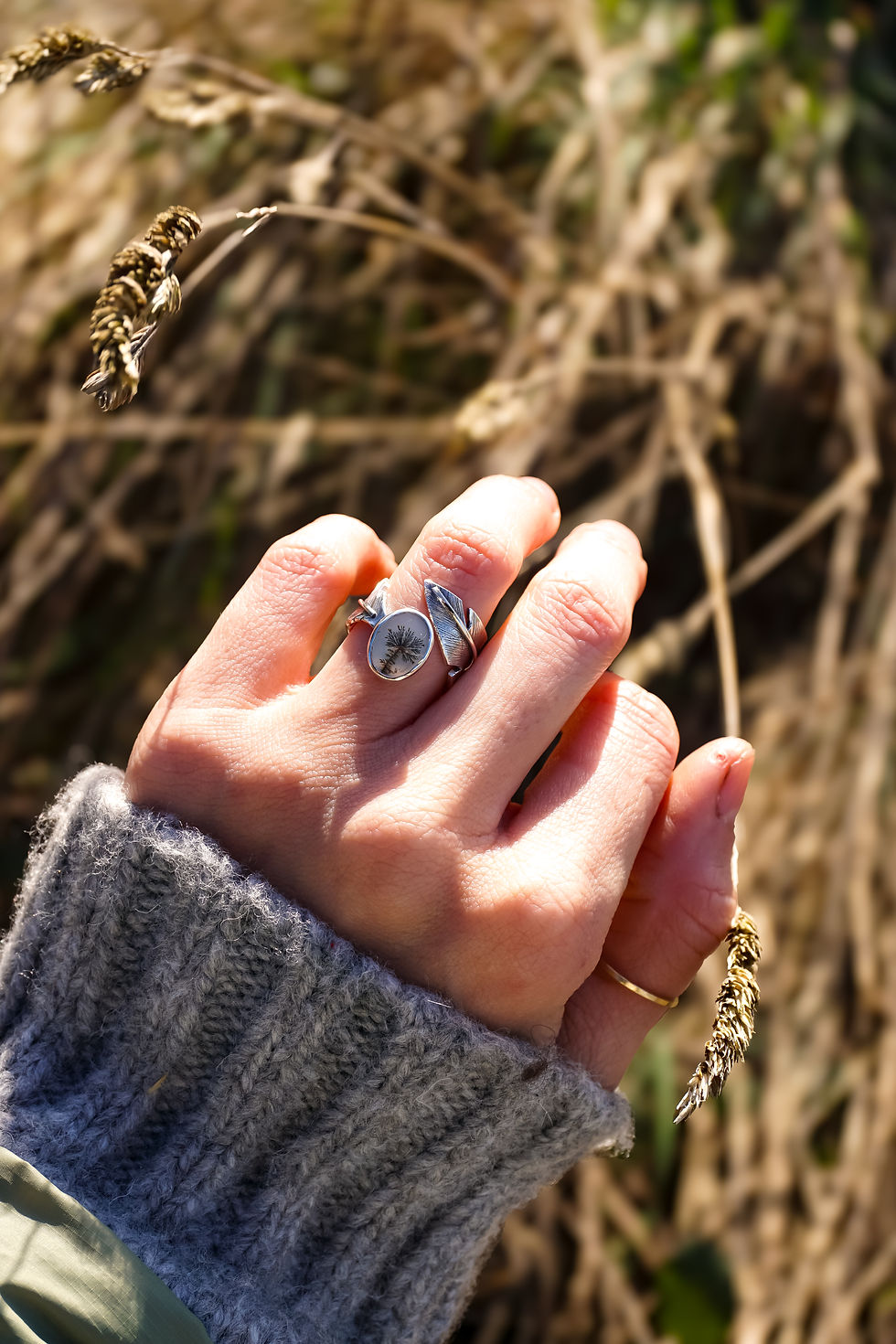 Thumbnail: Daffodil Feather Ring ~ Size 6 ~ Dendtrict Agate