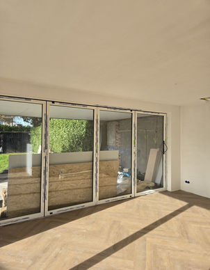 Schuifpui en lichtinval binnenruimte