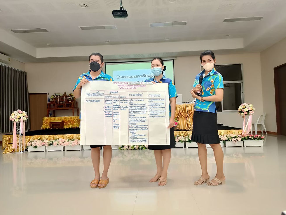 LINE_ALBUM_352022_230124_1