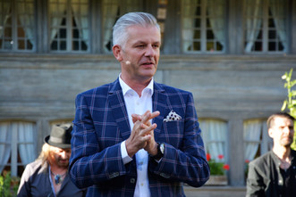 Salzgeber beim Donnschtig-Jass