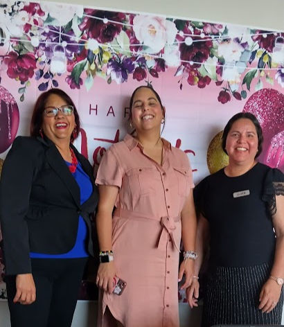 Pastora, Azalia y Petra_edited