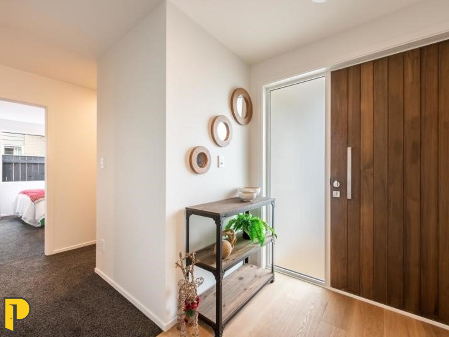 Clear cedar front door, dark stain, in ally frame - Paraparaumu Doors & Joinery - Kapiti, Wellington