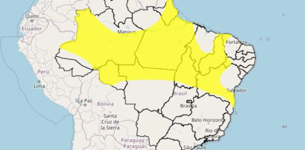 Alerta amarelo para chuvas moderadas no Norte e Nordeste do Brasil, abrangendo Amazonas, Rondônia, Maranhão, Piauí e Bahia.