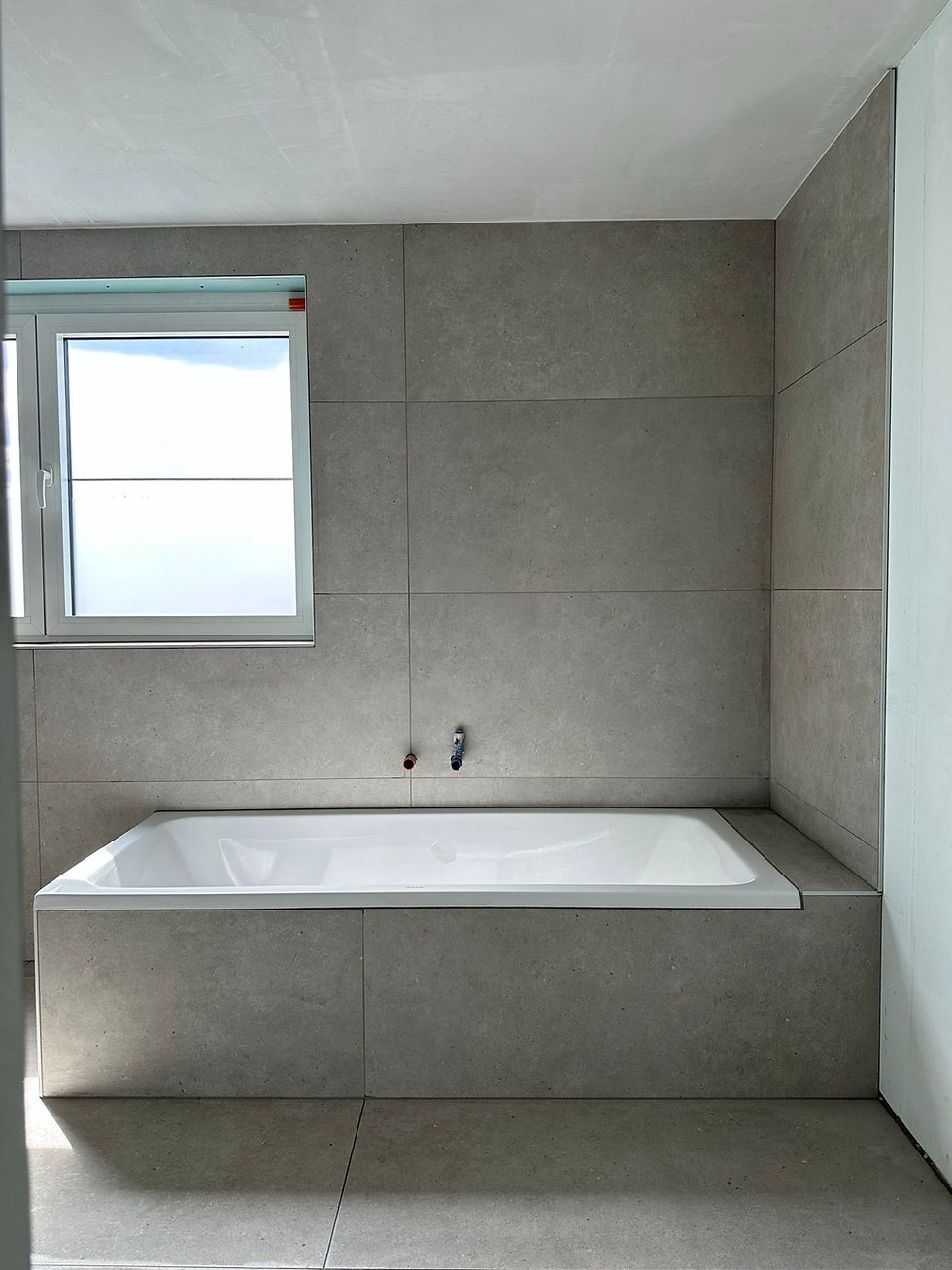 Badkamer vloer en tegelwerkenmer vloer en tegelwerken13