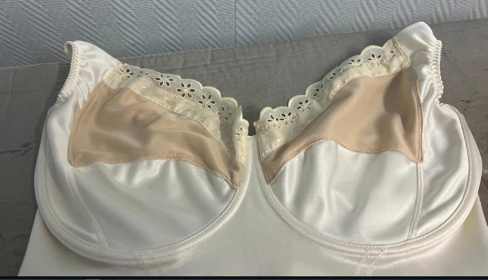 Herstellen van lingerie