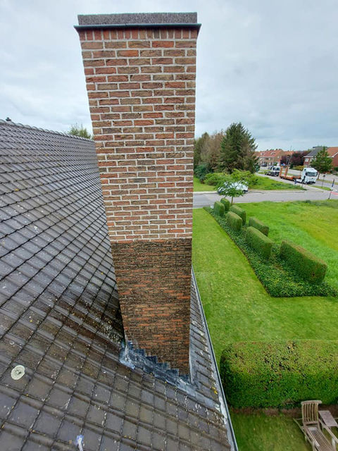 Schoorsteen ontmossen