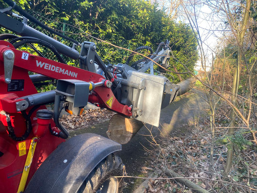 Machine boom