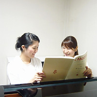 ピアノ講師