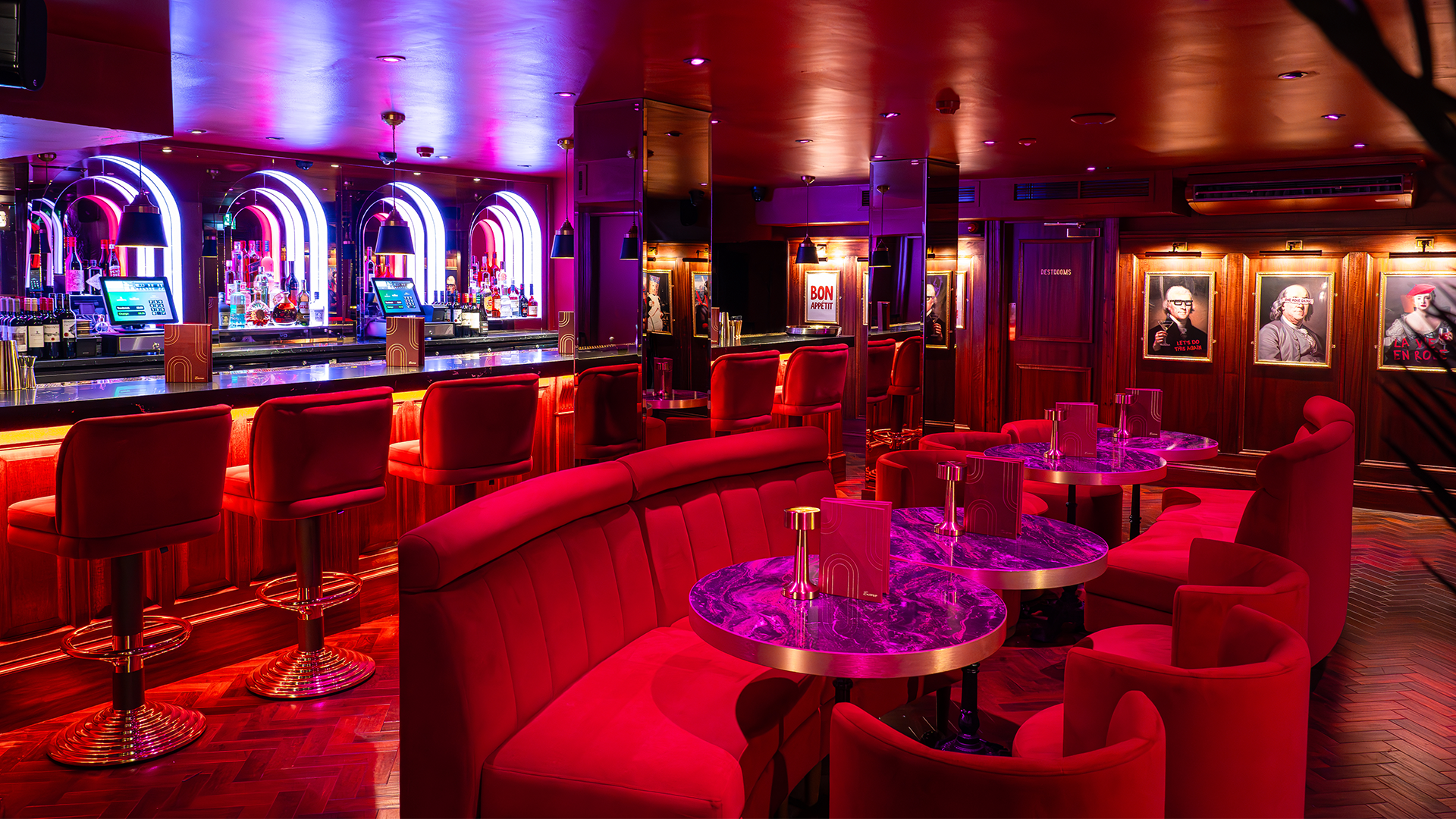 Inside Encore Edinburgh