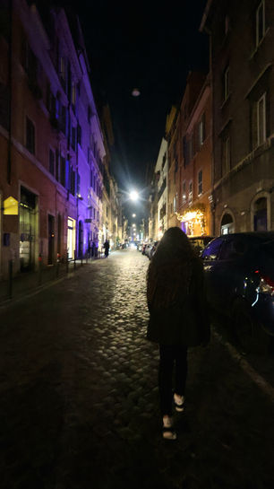 Roma no se recorre. Roma se camina.
