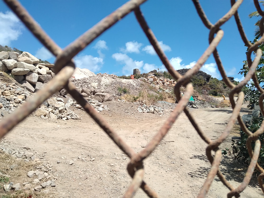 Autour du Rocher… et des gravats