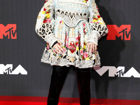 Balaclava: a máscara que está sendo usada por famosos como Kim Kardashian e Justin Bieber