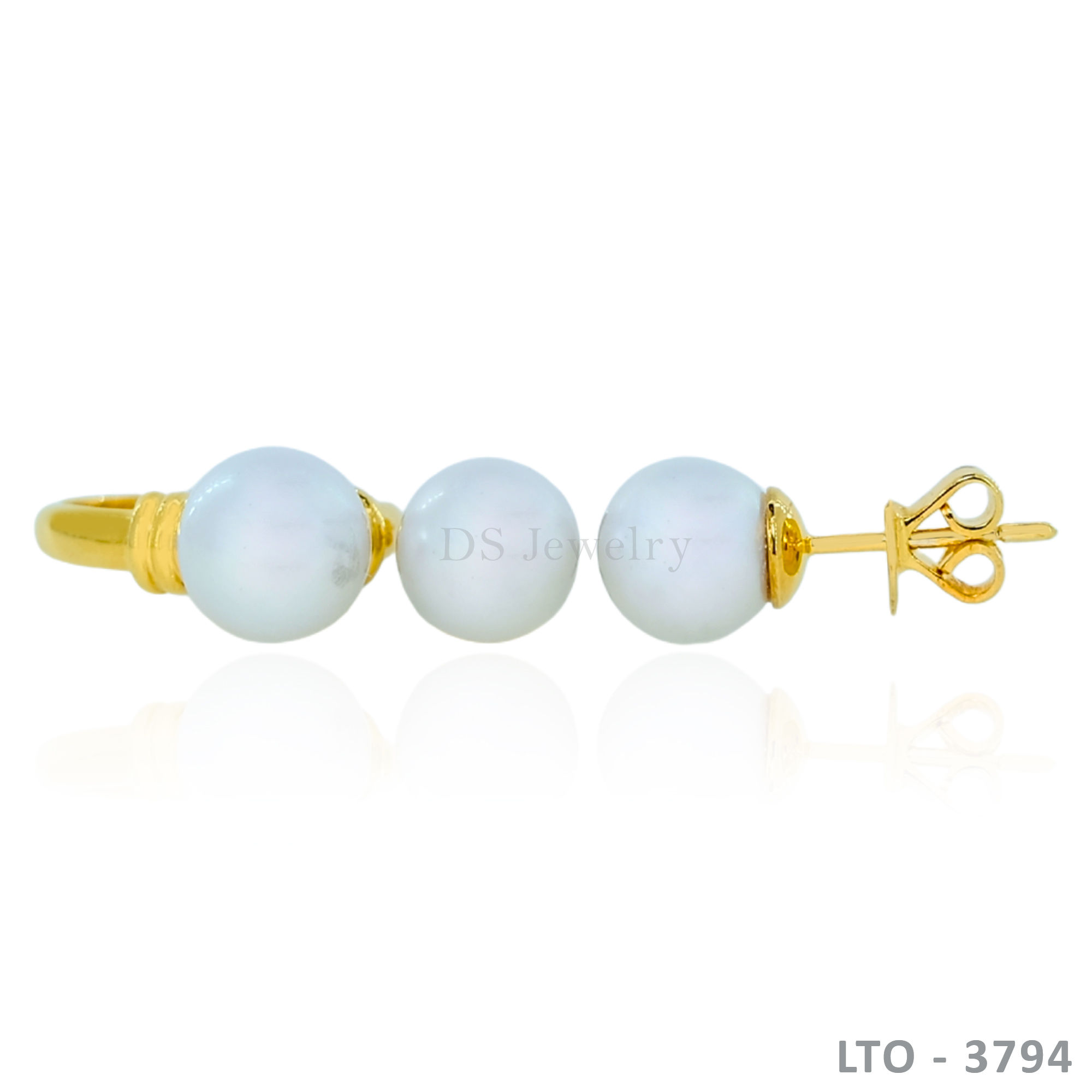 14K-YG Stud Mikimoto Pearl Set Ring and Earrings
