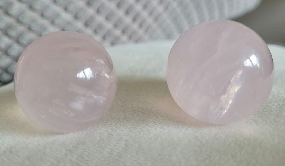 Miniaturbild: Rosenquarz-Kugel 3cm