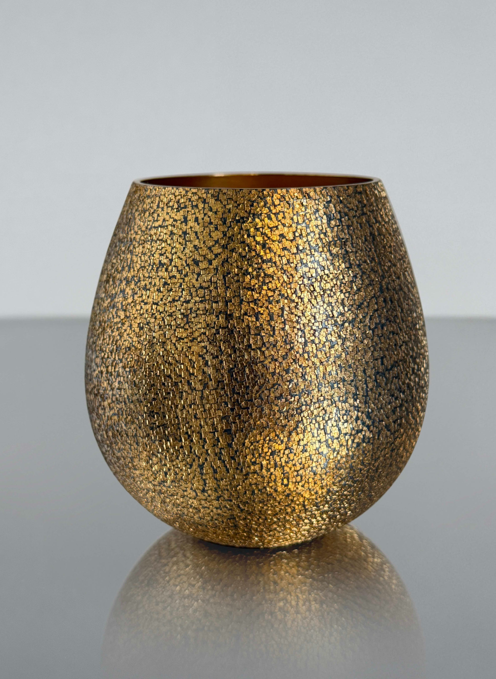 BLACK AND GOLD MOSAIC BEAKER