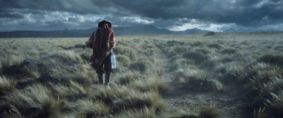 Santos Curapil dans Zahorí de Marí Alessandrini.