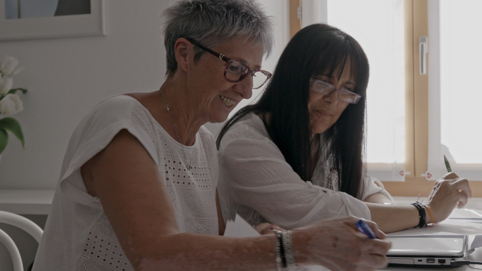 Les Nouvelles Èves.