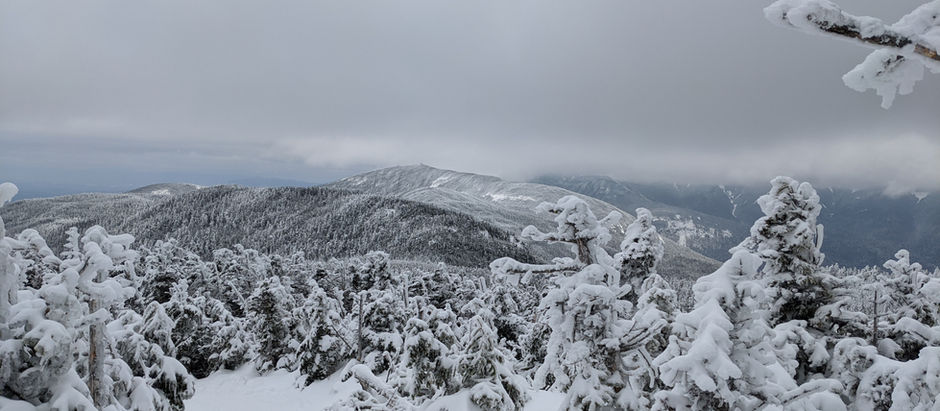 The Kinsmans: A Beautiful Winter Outing Despite the Overcast Weather