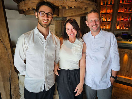 Saint-Paul-de-Vence : Cuisine nissarde en majesté : Llorca crée, Lehrer exécute, le Moulin enchante 🌿🍷