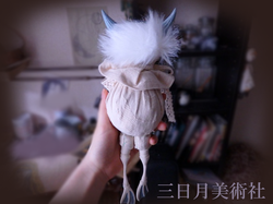 白い羽毛「こんぺき」