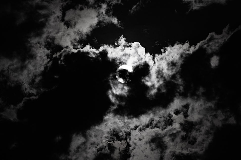 Moon 2.jpg
