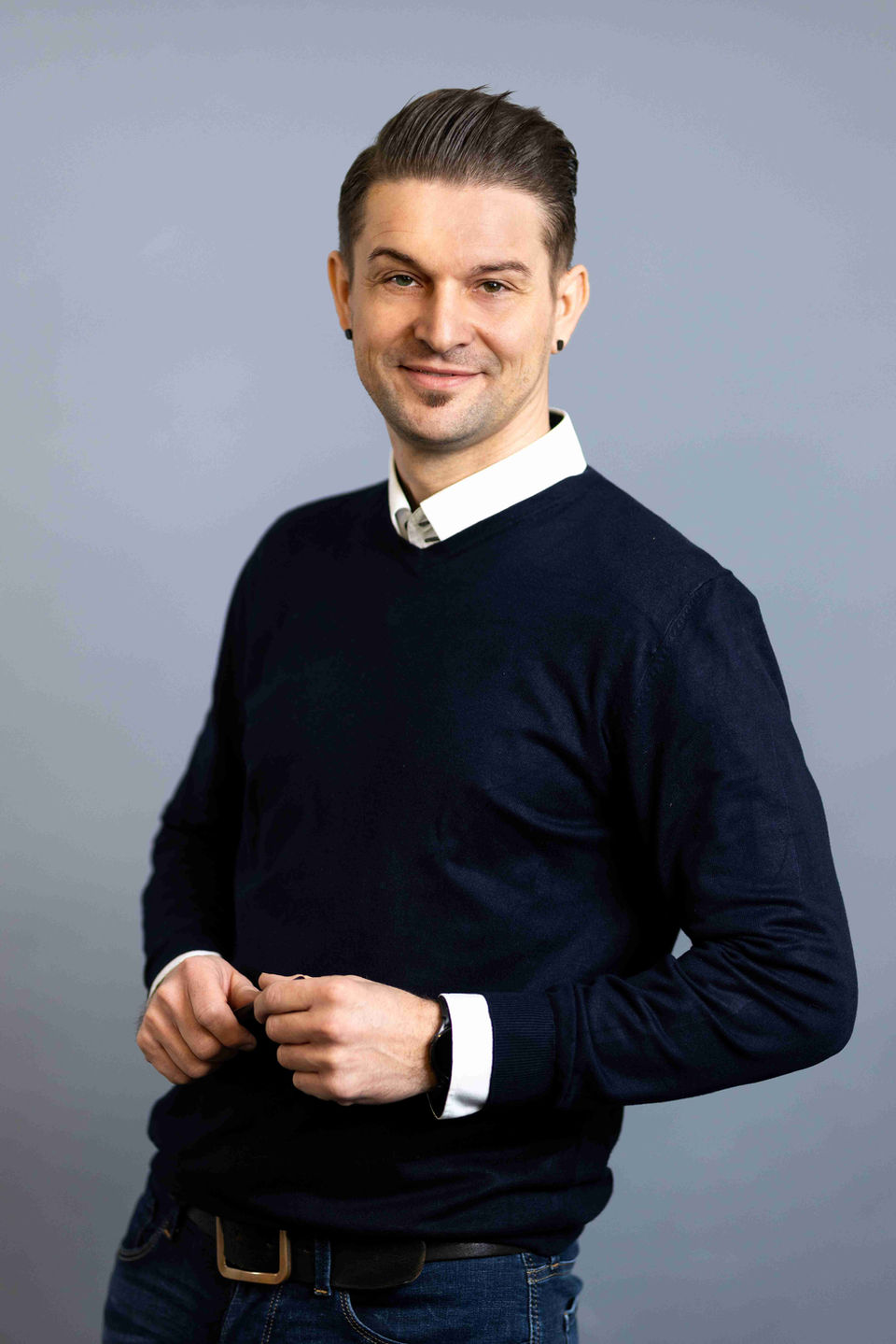 Bewerbungsfoto hochwertig Business Fotografie Mitarbeiterfotos Unternehmensfoto Buisnessporträts Mann Dresden Pirna und Umgebung